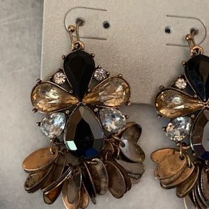 Black and gold earrings